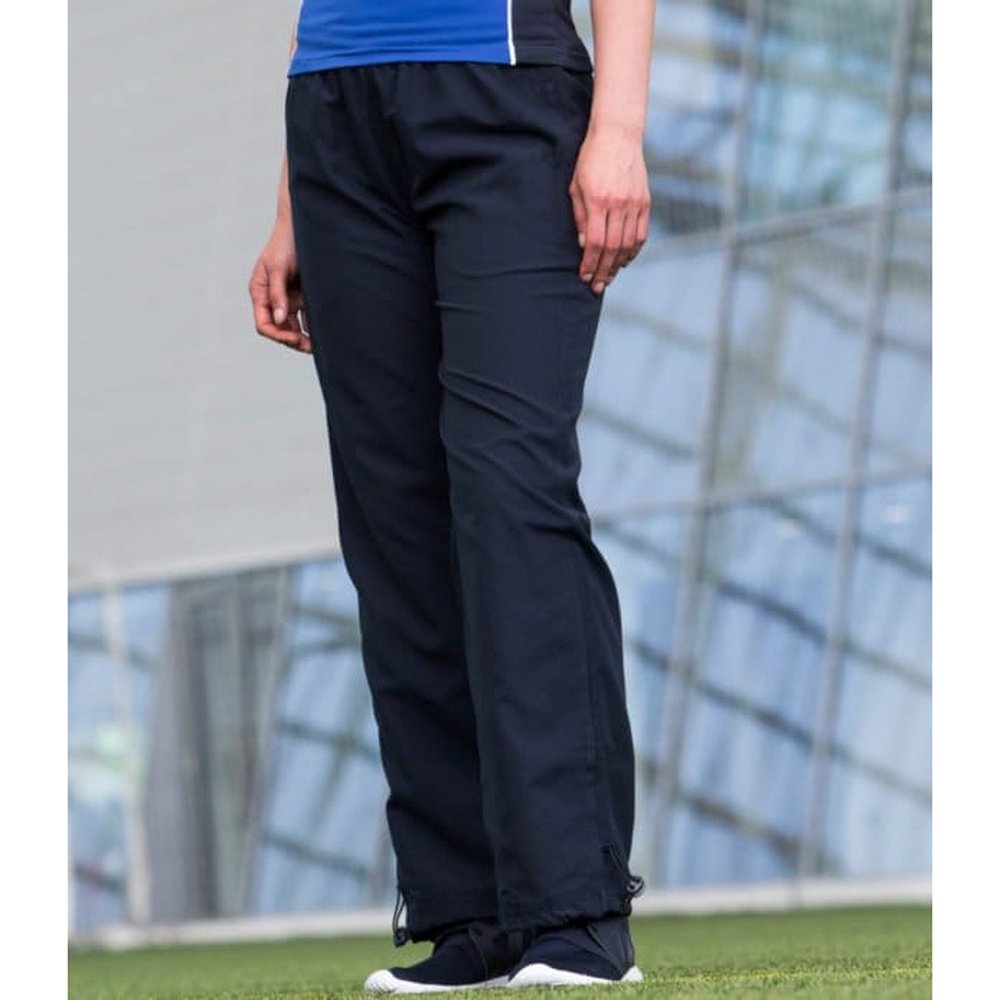 Ladies joggers with zip on sale pockets