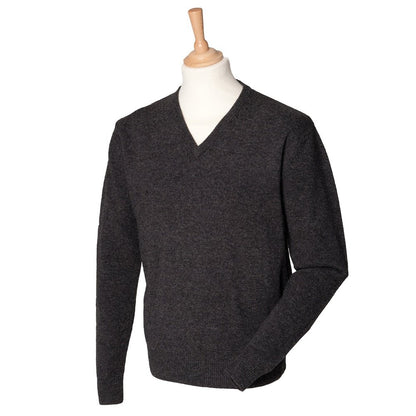 HENBURY Gents V neck lambswool jumper, more colours available H730