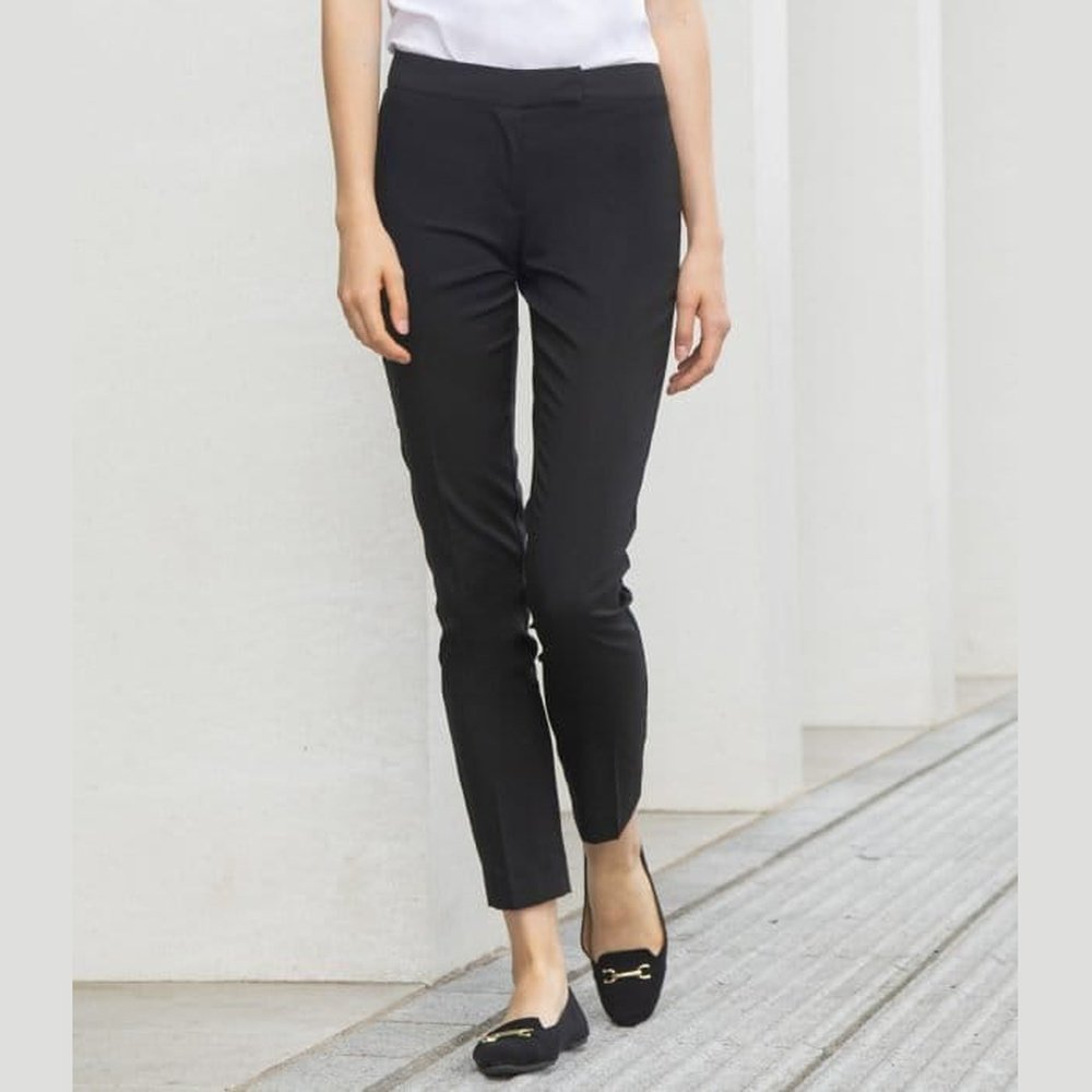Ladies Tapered Leg Flattering Flat Front Polyester Black Trouser Size 8-20 H631